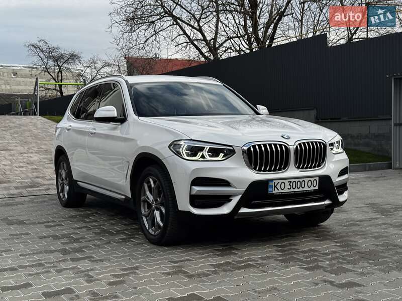 BMW X3 2021