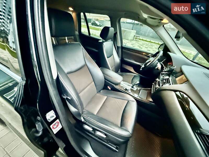 Внедорожник / Кроссовер BMW X3 2016 в Одессе