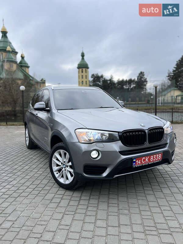 Позашляховик / Кросовер BMW X3 2017 в Новояворівську