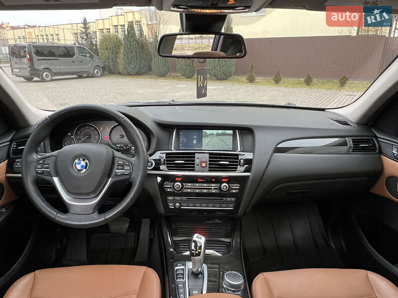 Позашляховик / Кросовер BMW X3 2017 в Новояворівську