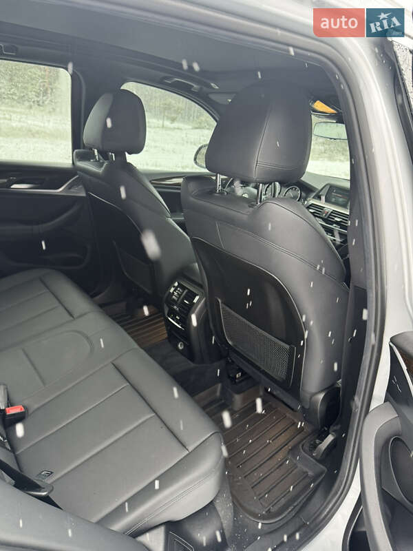 Внедорожник / Кроссовер BMW X3 2018 в Павлограде фото 7 Внедорожник / Кроссовер BMW X3 2018 в Павлограде