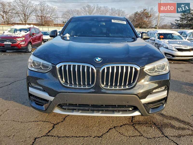 Внедорожник / Кроссовер BMW X3 2019 в Киеве