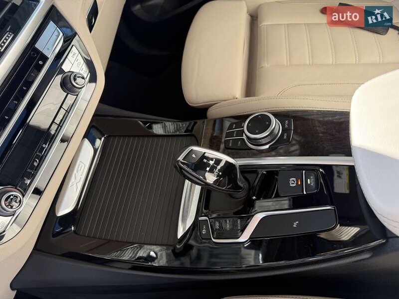 Внедорожник / Кроссовер BMW X3 2020 в Броварах