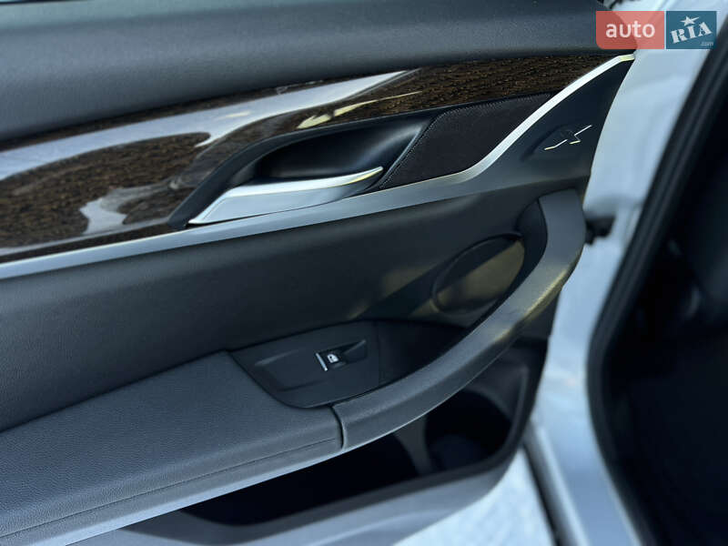 Внедорожник / Кроссовер BMW X3 2019 в Львове