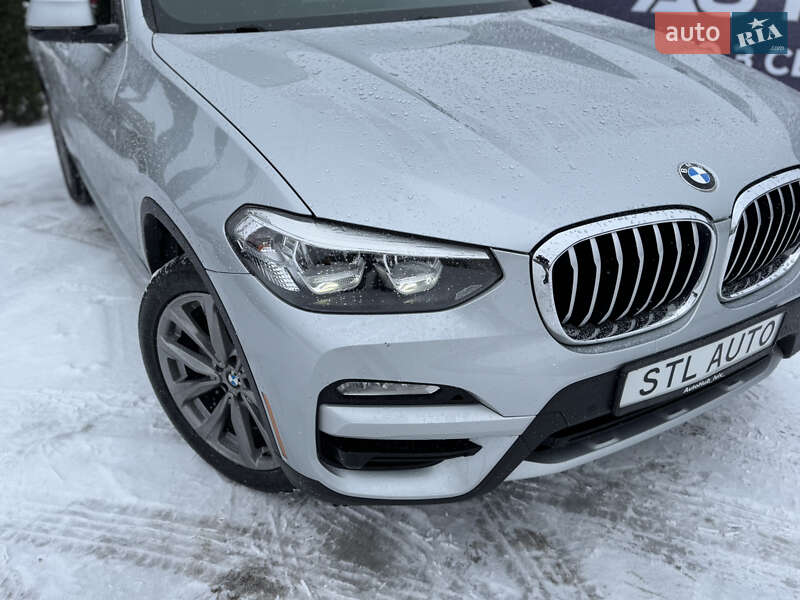 Внедорожник / Кроссовер BMW X3 2019 в Львове
