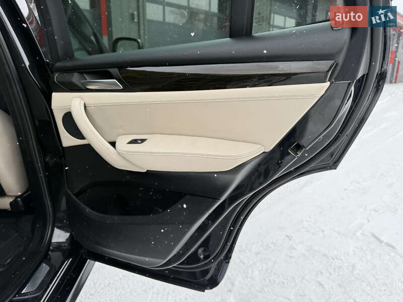 Внедорожник / Кроссовер BMW X3 2013 в Ковеле