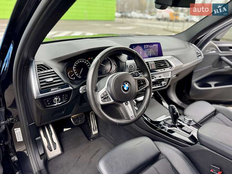 Внедорожник / Кроссовер BMW X3 2020 в Киеве