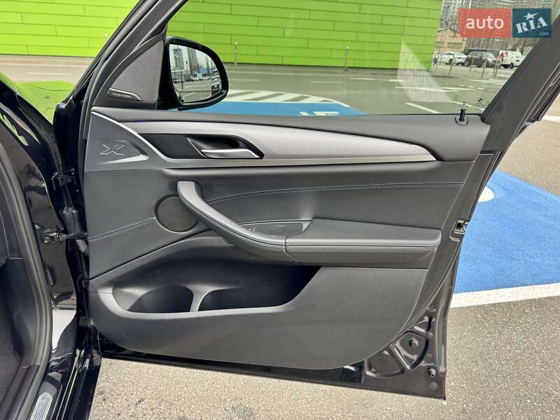 Внедорожник / Кроссовер BMW X3 2020 в Киеве