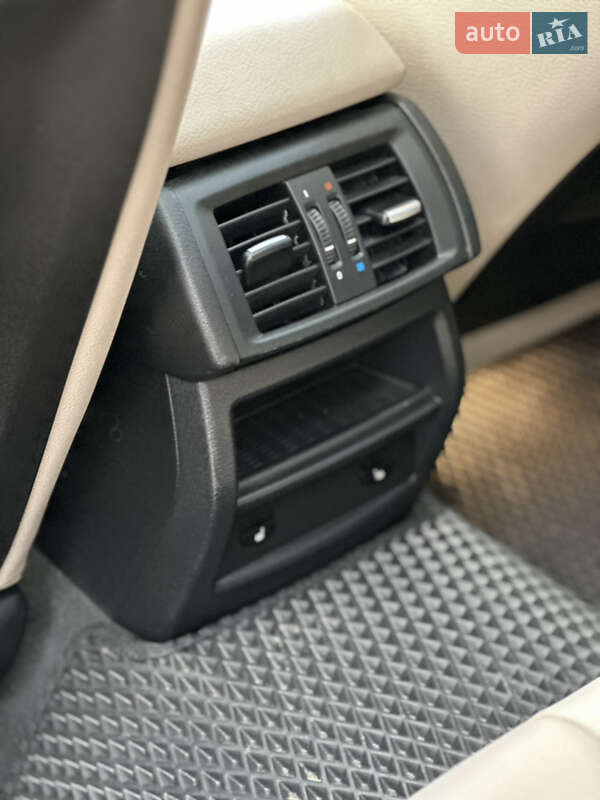 Позашляховик / Кросовер BMW X3 2016 в Чернівцях