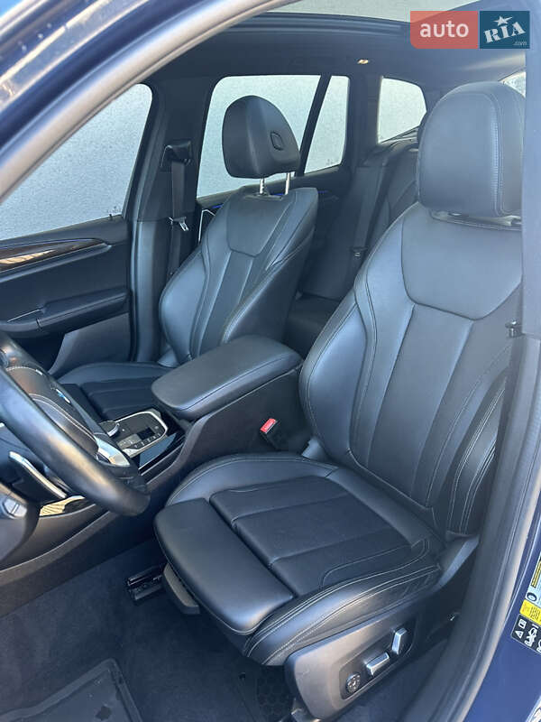 Внедорожник / Кроссовер BMW X3 2022 в Львове