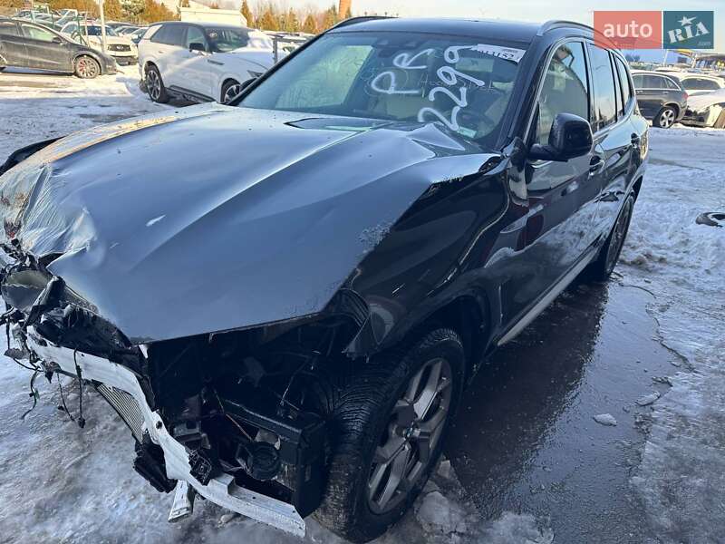 Внедорожник / Кроссовер BMW X3 2020 в Львове