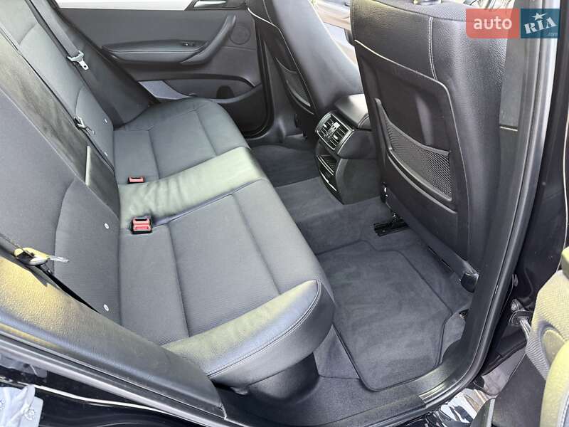 Внедорожник / Кроссовер BMW X3 2013 в Ровно