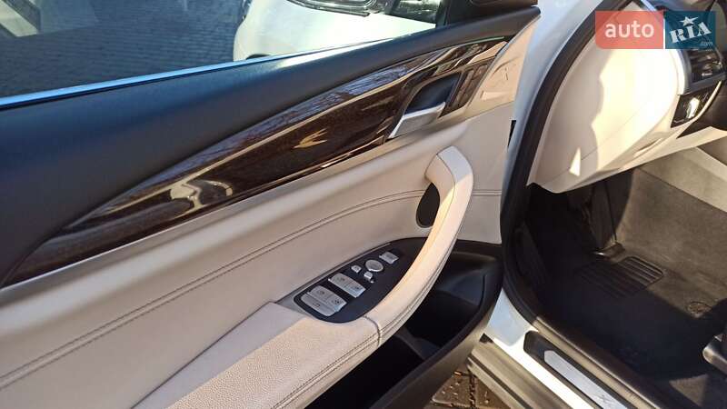 Внедорожник / Кроссовер BMW X3 2021 в Одессе