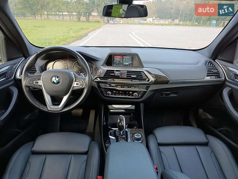 Внедорожник / Кроссовер BMW X3 2018 в Львове