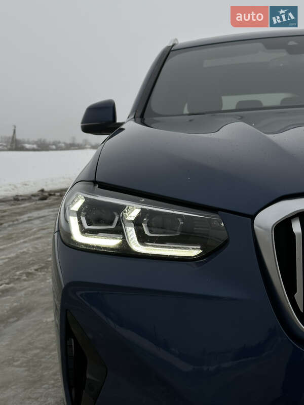 Внедорожник / Кроссовер BMW X3 2021 в Ромнах