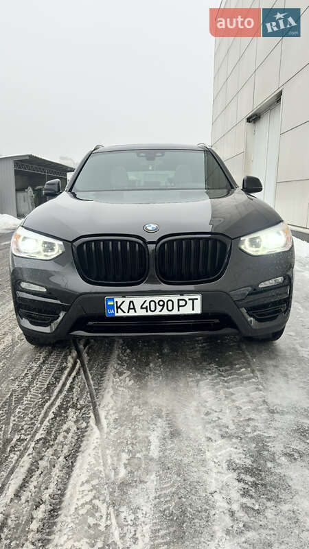Внедорожник / Кроссовер BMW X3 2018 в Киеве