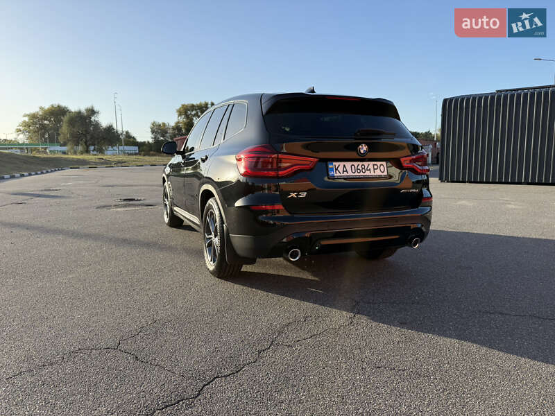 Внедорожник / Кроссовер BMW X3 2018 в Киеве