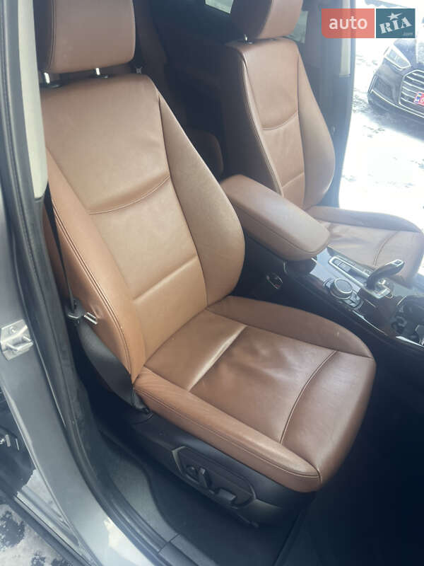 Внедорожник / Кроссовер BMW X3 2016 в Ровно фото 18 Внедорожник / Кроссовер BMW X3 2016 в Ровно