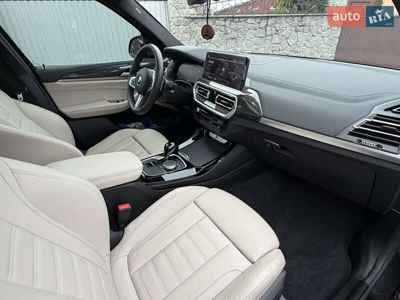 Внедорожник / Кроссовер BMW X3 2024 в Житомире