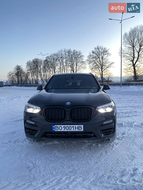 Внедорожник / Кроссовер BMW X3 2018 в Тернополе