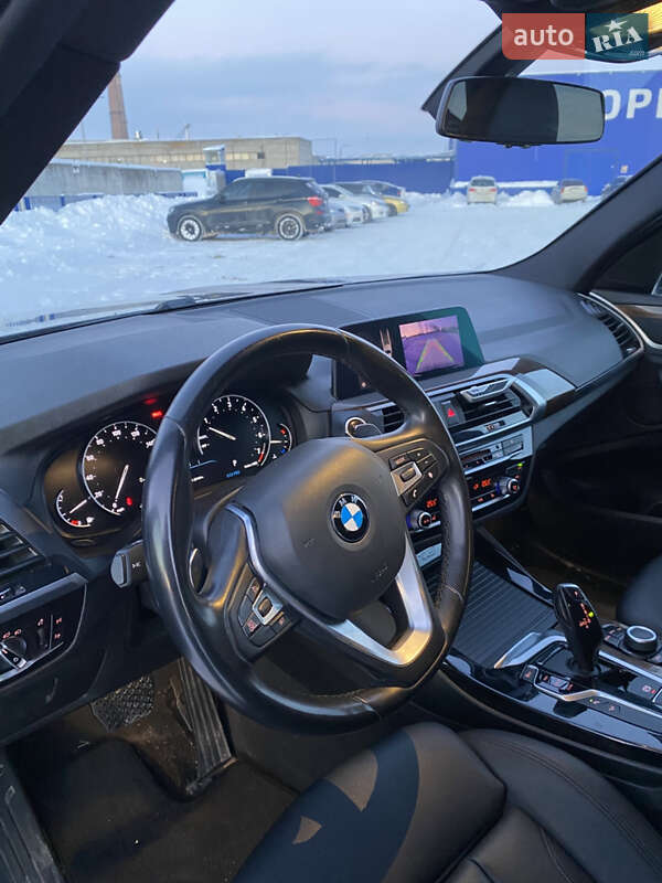 Внедорожник / Кроссовер BMW X3 2018 в Тернополе