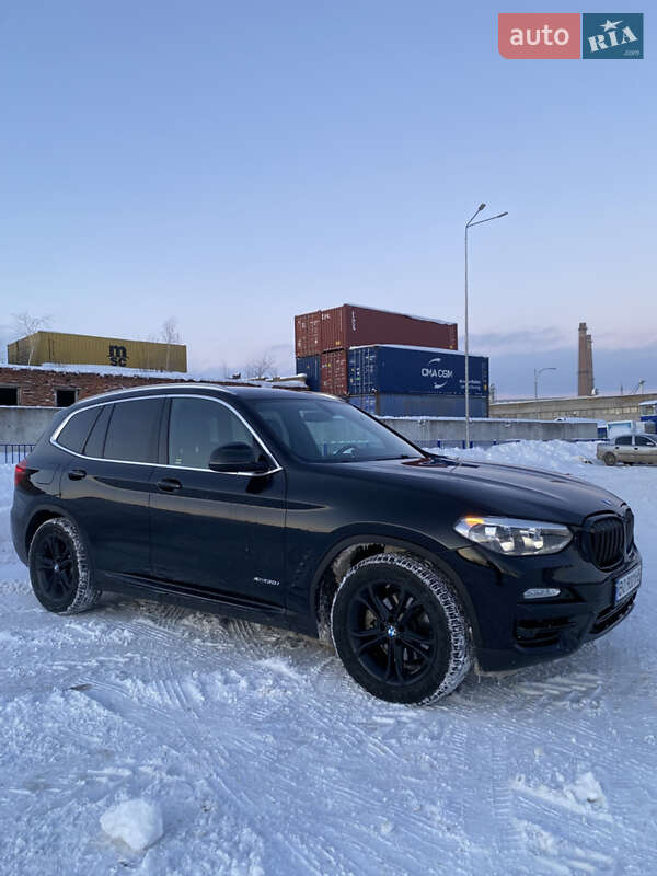 Внедорожник / Кроссовер BMW X3 2018 в Тернополе