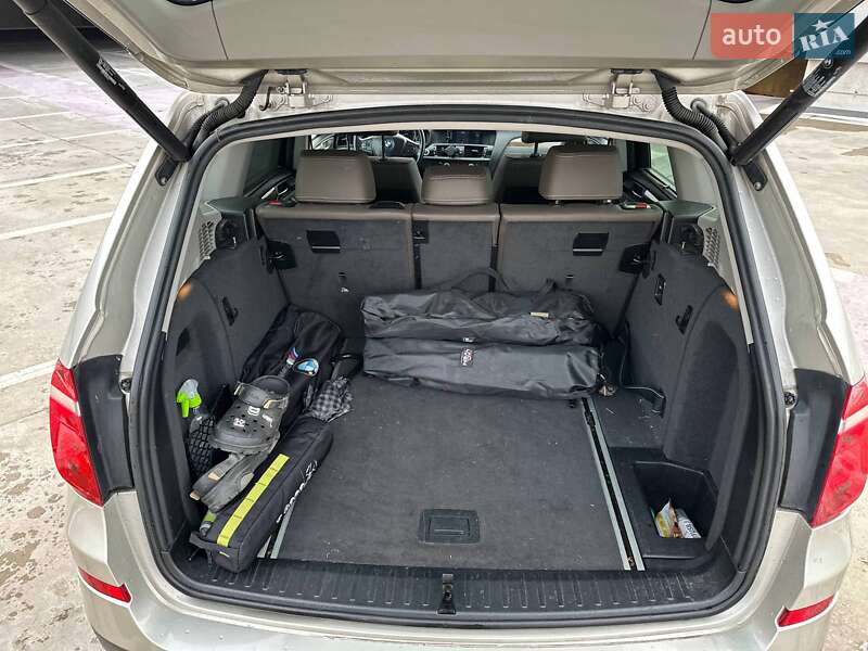 Внедорожник / Кроссовер BMW X3 2012 в Киеве