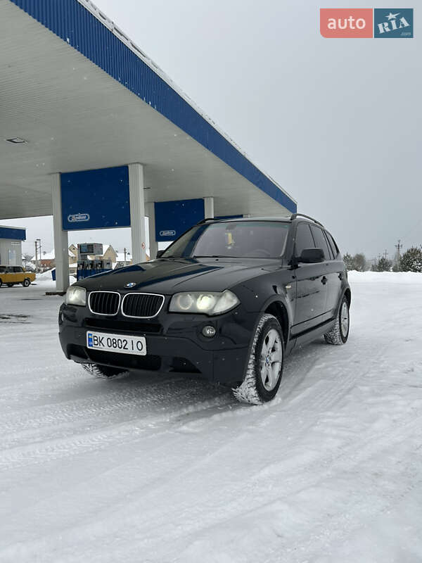 Внедорожник / Кроссовер BMW X3 2008 в Вараше