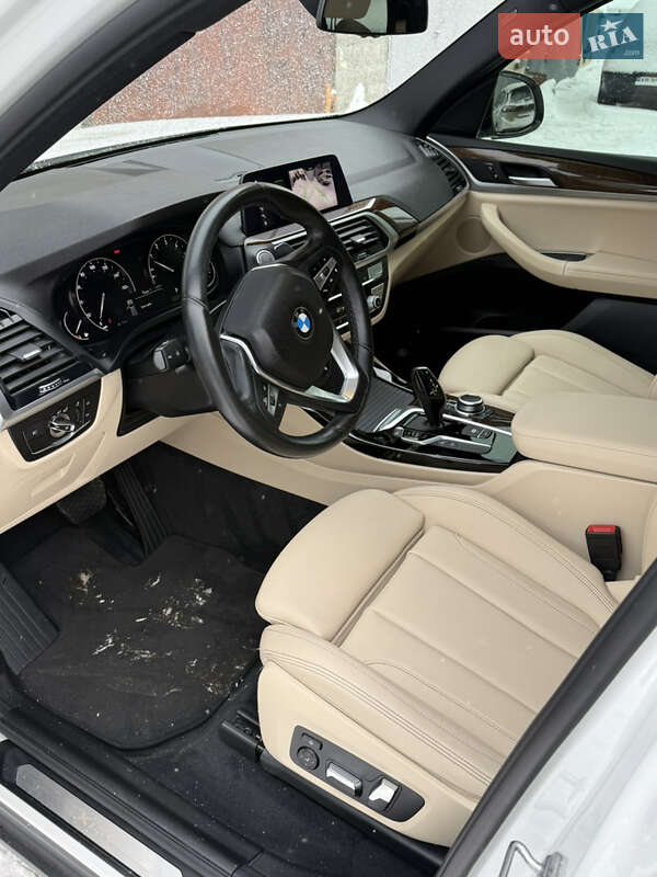 Внедорожник / Кроссовер BMW X3 2020 в Львове