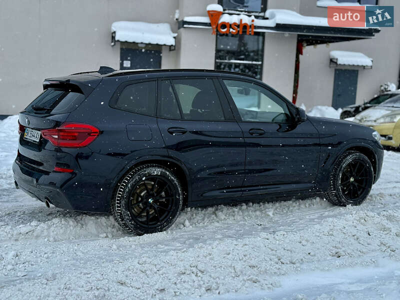 Внедорожник / Кроссовер BMW X3 2021 в Ровно