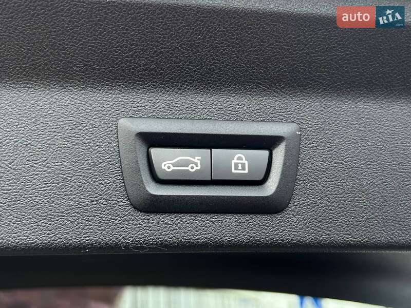 Внедорожник / Кроссовер BMW X3 2021 в Киеве