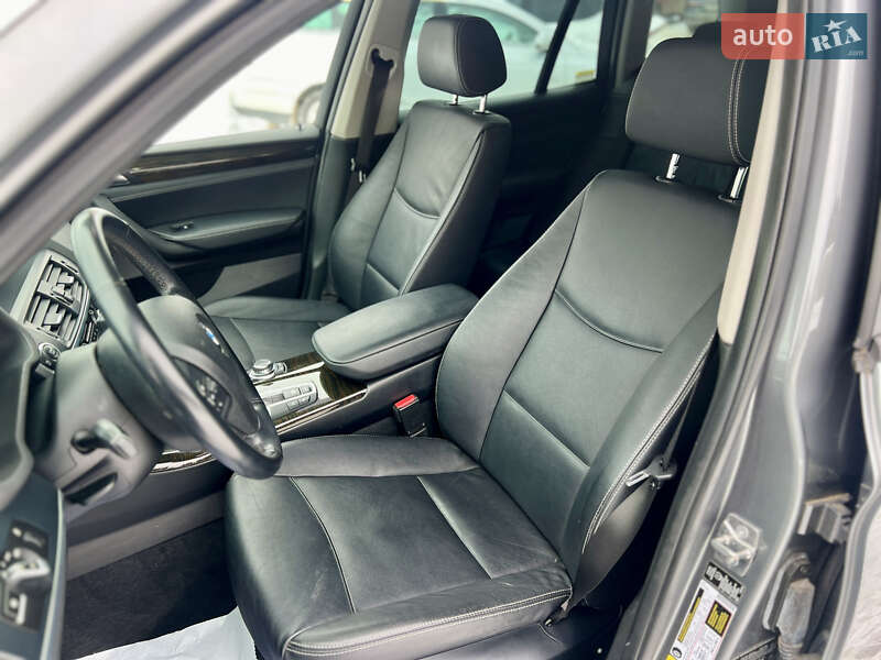 Внедорожник / Кроссовер BMW X3 2013 в Ровно