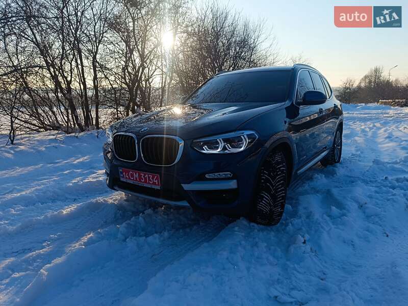 Внедорожник / Кроссовер BMW X3 2018 в Львове