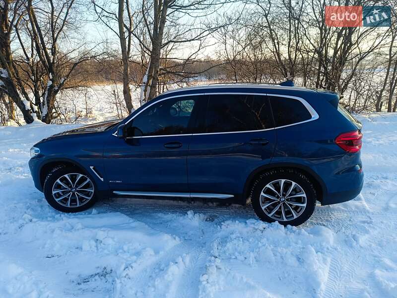 Внедорожник / Кроссовер BMW X3 2018 в Львове