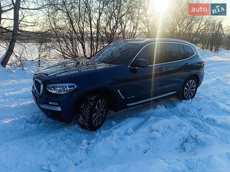 Внедорожник / Кроссовер BMW X3 2018 в Львове