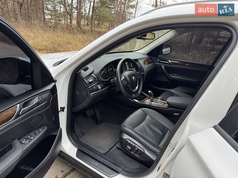 Внедорожник / Кроссовер BMW X3 2016 в Киеве