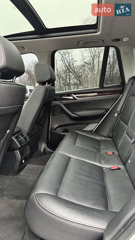 Внедорожник / Кроссовер BMW X3 2016 в Киеве