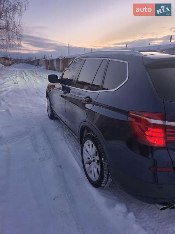 Внедорожник / Кроссовер BMW X3 2013 в Шостке