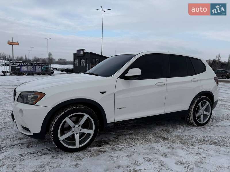Внедорожник / Кроссовер BMW X3 2013 в Кривом Роге