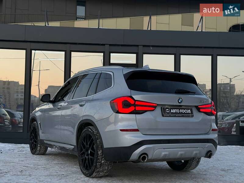 Внедорожник / Кроссовер BMW X3 2018 в Киеве