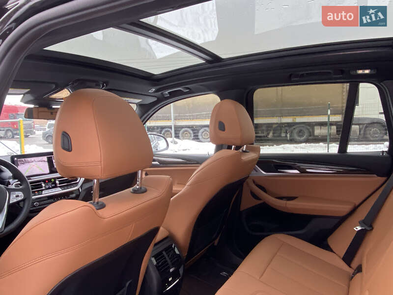 Внедорожник / Кроссовер BMW X3 2023 в Киеве