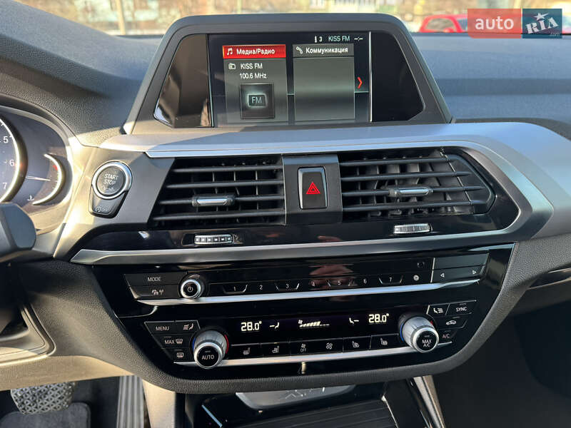 Внедорожник / Кроссовер BMW X3 2017 в Полтаве