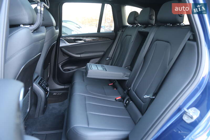 Внедорожник / Кроссовер BMW X3 2018 в Киеве