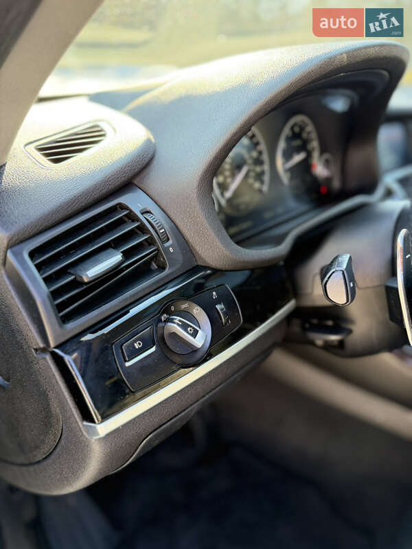 Внедорожник / Кроссовер BMW X3 2015 в Львове фото 13 Внедорожник / Кроссовер BMW X3 2015 в Львове