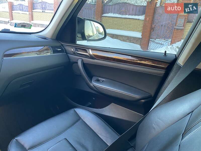 Внедорожник / Кроссовер BMW X3 2016 в Ровно