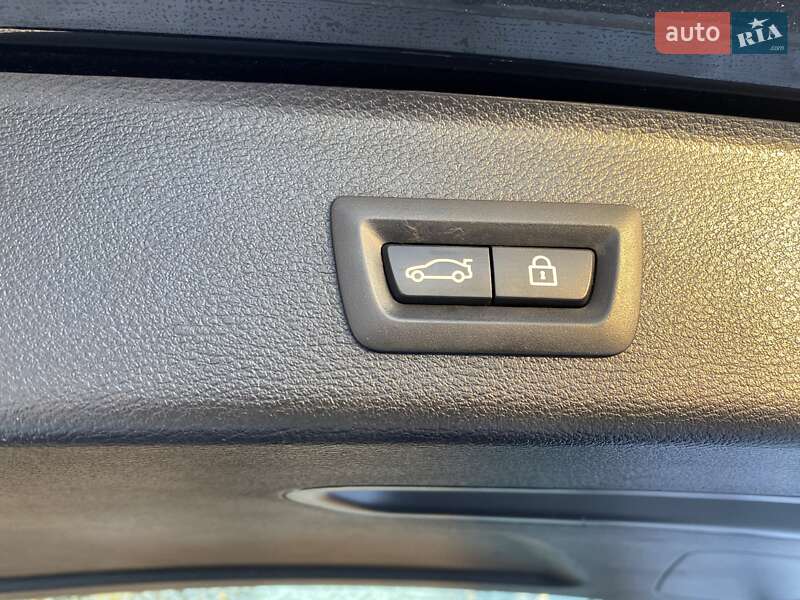 Внедорожник / Кроссовер BMW X3 2016 в Ровно