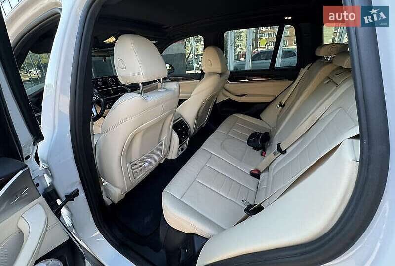 Внедорожник / Кроссовер BMW X3 2019 в Львове фото 18 Внедорожник / Кроссовер BMW X3 2019 в Львове