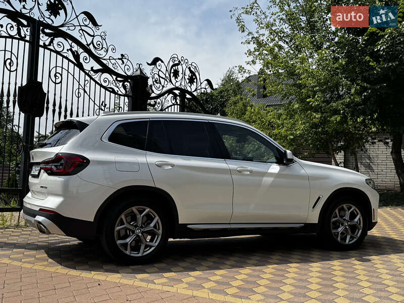 Внедорожник / Кроссовер BMW X3 2022 в Киеве