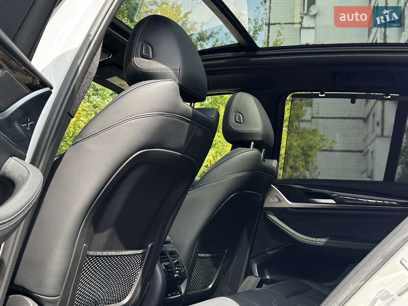 Внедорожник / Кроссовер BMW X3 2022 в Киеве