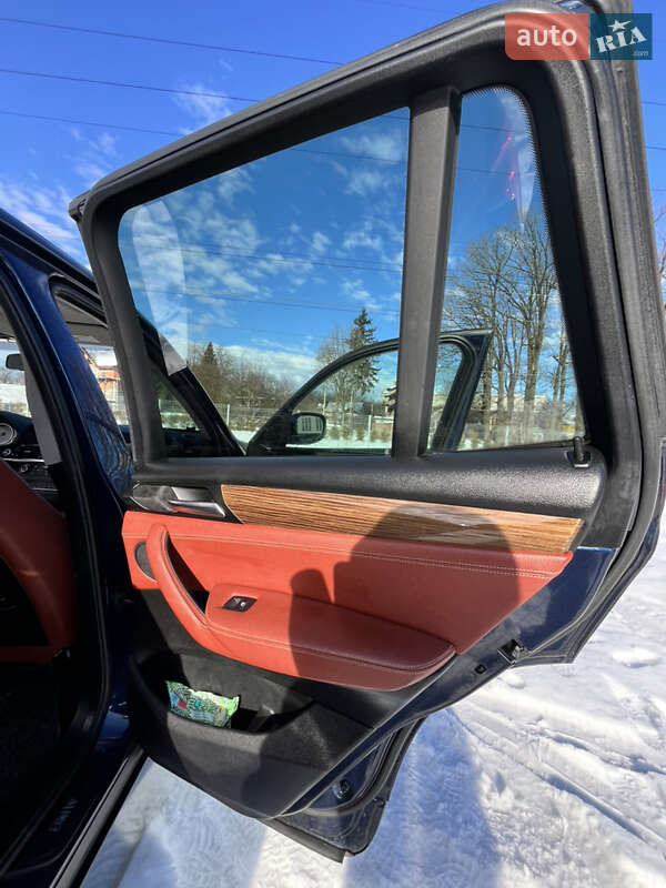 Внедорожник / Кроссовер BMW X3 2014 в Львове